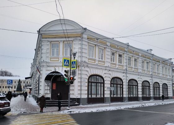 Имущество, находящееся в собственности Ярославской области,  расположенное по адресу: Ярославская область, г. Ярославль, ул. Андропова, д.9/9, с земельным участком