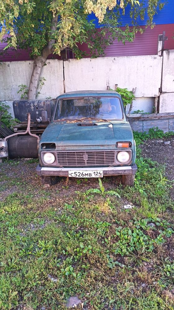 Автомобиль ВАЗ 21213 легковой