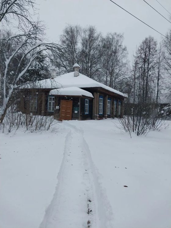 Нежилое здание