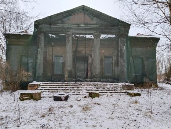 Здание, расположенное по адресу: Санкт-Петербург, город Красное Село, Октябрьская улица, дом 13А, и земельный участок, расположенный по адресу: Российская Федерация, Санкт-Петербург, внутригородское муниципальное образование города федерального значения Санкт-Петербурга город Красное Село, Октябрьская улица, земельный участок 13, находящиеся в государственной собственности Санкт-Петербурга