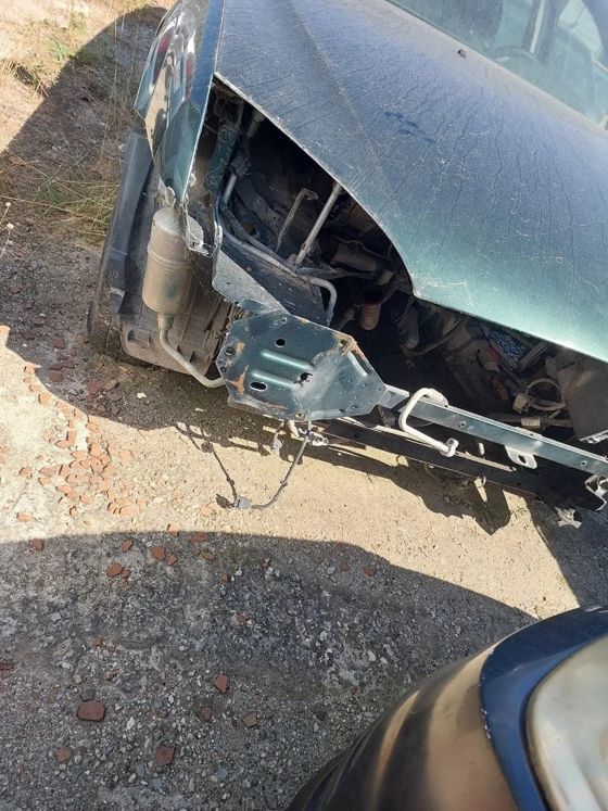 Автомобиль марки Ford Mondeo, 2004 года выпуска, государственный регистрационный номер Чехии 4L5233, VIN: WF05XXGBB53J87483.
