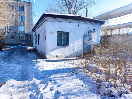 Нежилое здание (медпункт), назначение: нежилое, 1 этаж (в т.ч. подземных 0), с к/н 75:32:010333:497, пл 64,2 кв.м и Нежилое здание (оздоровительный корпус), назначение: нежилое, 1 этаж (в т.ч. подземных 0), с к/н 75:32:010333:480, пл. 166,4 кв.м по адресу: ЗК, г. Чита, ул. Генерала Белика 46, стр. 2, 3 и ЗУ, категория земель: земли населенных пунктов, ВРИ: для обсл и испол. нежилых помещений Забайкальский край, г. Чита, ул.Генерала Белика дом 46, к/н 75:32:010333:21, пл. 1 477 +/-13 кв.м.