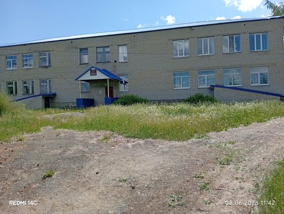 Нежилое административное здание, расположенное по адресу: Тюменская область, Аромашевский район, с Новоберезовка, ул. Садовая, д. 35, кадастровый номер 72:03:0601001:283 и земельный участок по адресу: Тюменская область, Аромашевский район, с Новоберезовка, ул. Садовая, 35, кадастровый номер  72:03:0601001:3