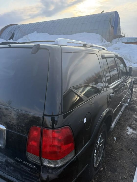 Автомобиль марки "Lincoln Aviator" г/н У533ХМ27, 2005г, VIN 5LMEU88H35ZJ21846