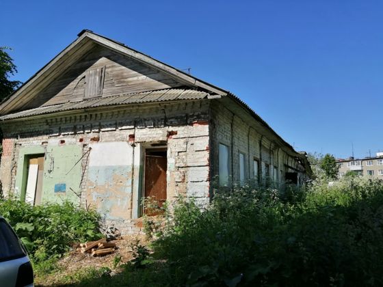 конкурс в электронной форме открытый по составу участников по продаже недвижимого имущества, расположенного  по адресу: г. Ярославль, ул. Пригородная, д. 22.