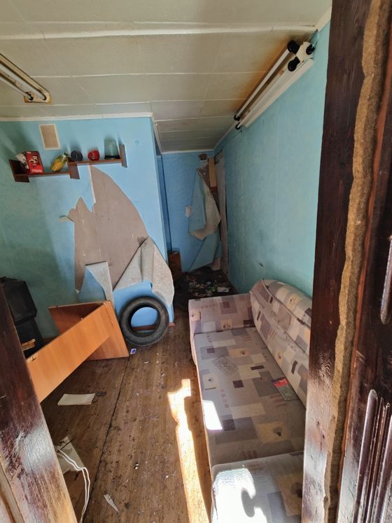 Нежилое помещение, назначение: нежилое, общая площадь 14,4 кв.м, этаж 1, номера на поэтажном плане А III (1), адрес объекта: Республика Коми, г. Усинск, ул. Парковая, д. 13а, кадастровый номер 11:15:0102012:2766