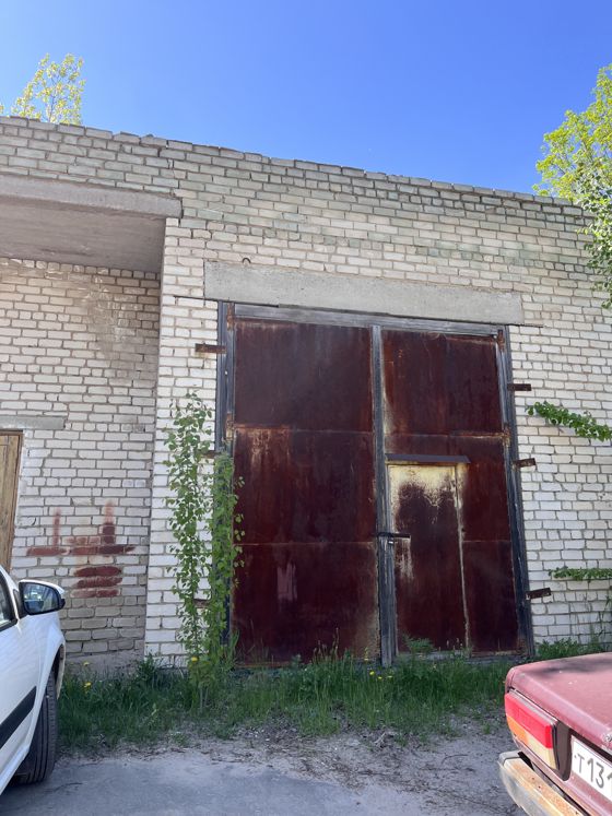 Лот №1 Хозяйственный корпус, площадью 128,6 кв.м., кадастровый номер 52:01:0200109:457, расположенный по адресу: Российская Федерация, Нижегородская область, г. Ветлуга, ул. Микрорайон, дом 24а, этаж 1