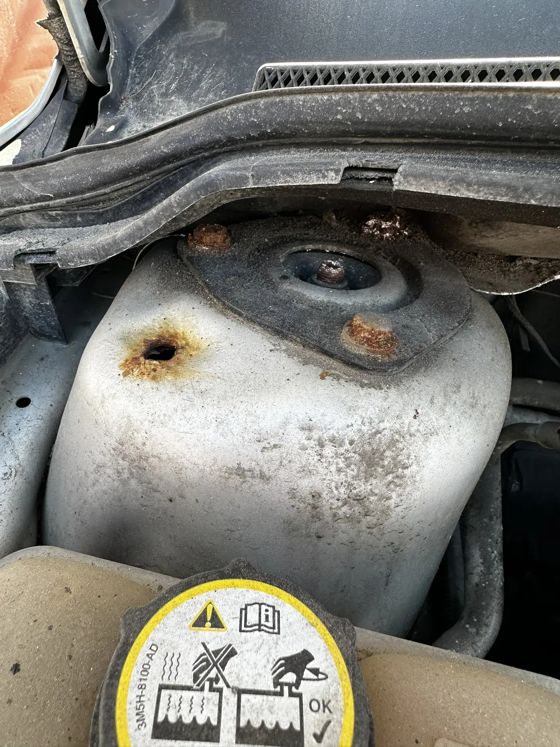 Высвобождаемое движимое военное имущество (автотранспортное средство)