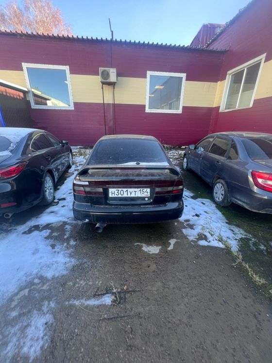 Автомобиль Subaru Legacy B4, 2000 г.в.