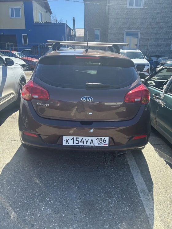 Автомобиль марки "KIA JD (CEE'D)", г/з К154УА186, коричневый цвет, г/в 2013, VIN XWEHN512AE0005577 ТС обременено ЗАЛОГОМ, который остается на имуществе, согласно ГК РФ (покупатель оплачивает залог самостоятельно). ТС имеет ограничения ФССП на регистрационные действия (ключи и документы отсутствуют, техническое состояние не проверялось, пробег не известен). Имущество продается в том виде, в каком оно есть, в случае продажи возврату/обмену не подлежит.