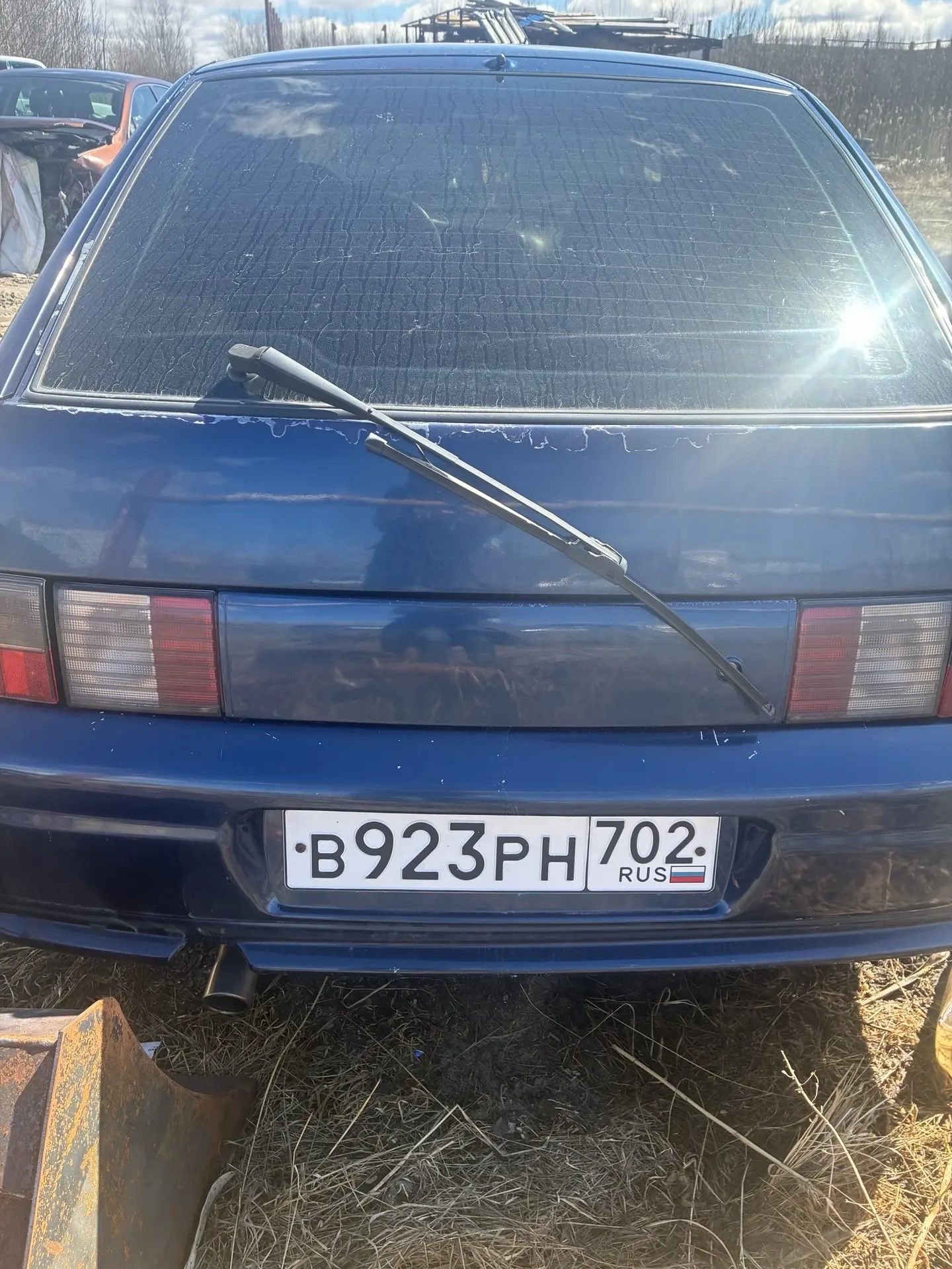 Автомобиль ВАЗ 21124 ЛАДА 112, г/н В923РН702, 2006 г.в., VIN: XTA21124070447637 (ключи и документы отсутствуют, техническое состояние не проверялось, пробег не известен). Имущество продается в том виде, в каком оно есть, в случае продажи возврату/обмену не подлежит. За скрытые дефекты имущества Продавец ответственности не несет.