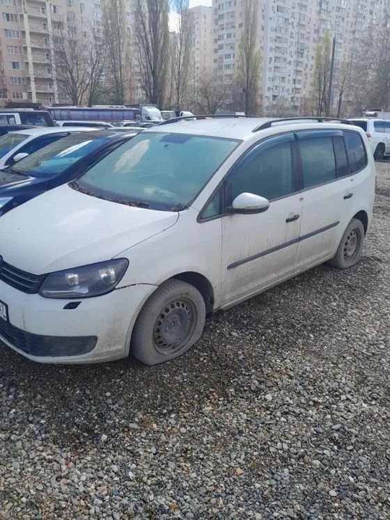 Д-к: Мамедов А.И. Легковой автомобиль VOLKSWAGEN TOURAN, 2014 г.в., г/н Е048МК07, VIN WVGZZZ1TZFW030872