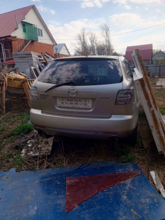 Автомобиль марки Мазда CX7 без грз VIN JM3ER29L270140427, серебристого цвета
