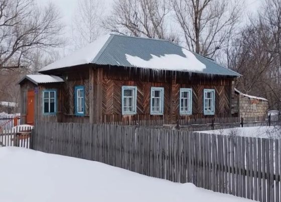 Нежилое здание