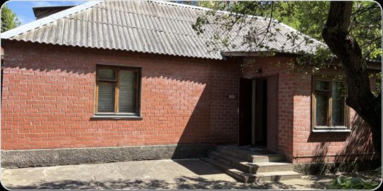 Продажа находящихся в федеральной собственности объектов недвижимого имущества общей площадью 148,5 кв.м.,  сооружения протяженностью 26 м., с одновременным предоставлением в аренду находящегося в федеральной собственности земельного участка площадью 1 729 кв.м. (кад. номер 23:43:0426010:1491), по адресу: Краснодарский край, городской округ город Краснодар, город Краснодар, ул. Парусная, з/у 16, на котором расположен такой объект недвижимого имущества.