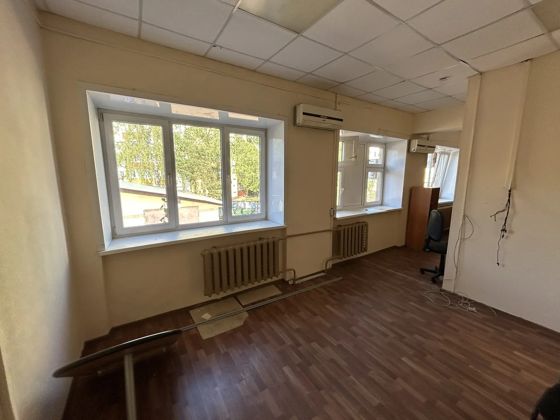Продажа Нежилого помещения №1003, площадью 21,7 кв.м., расположенного на 2 этаже здания по адресу: Республика Татарстан, г.Нижнекамск, ул. Корабельная д.8. Кадастровый номер 16:53:040406:3548.