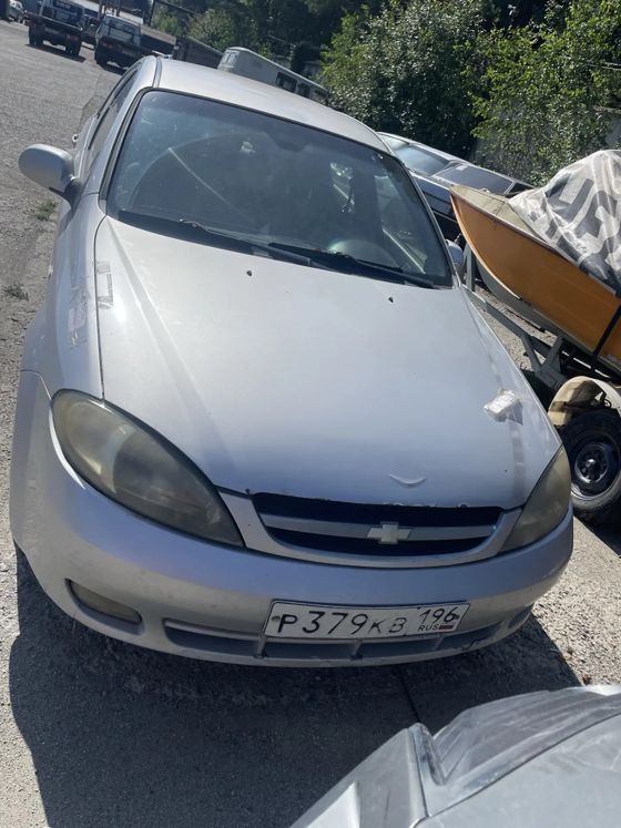 Автомобиль Шевроле Лачетти г.н. Р 379 КВ 196, 2005 г. в.. VIN KL1NF486J6K271592