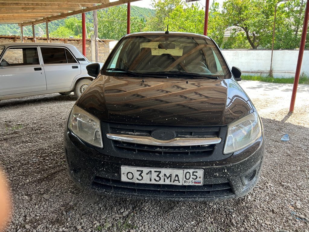 Движимое имущество - автомобиль