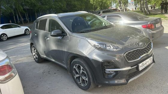 Легковой автомобиль KIA QLE sportage, 2019 г.в., г/н Н864РУ154, VIN: XWEPH81CDK0002625, серого цвета (залог)