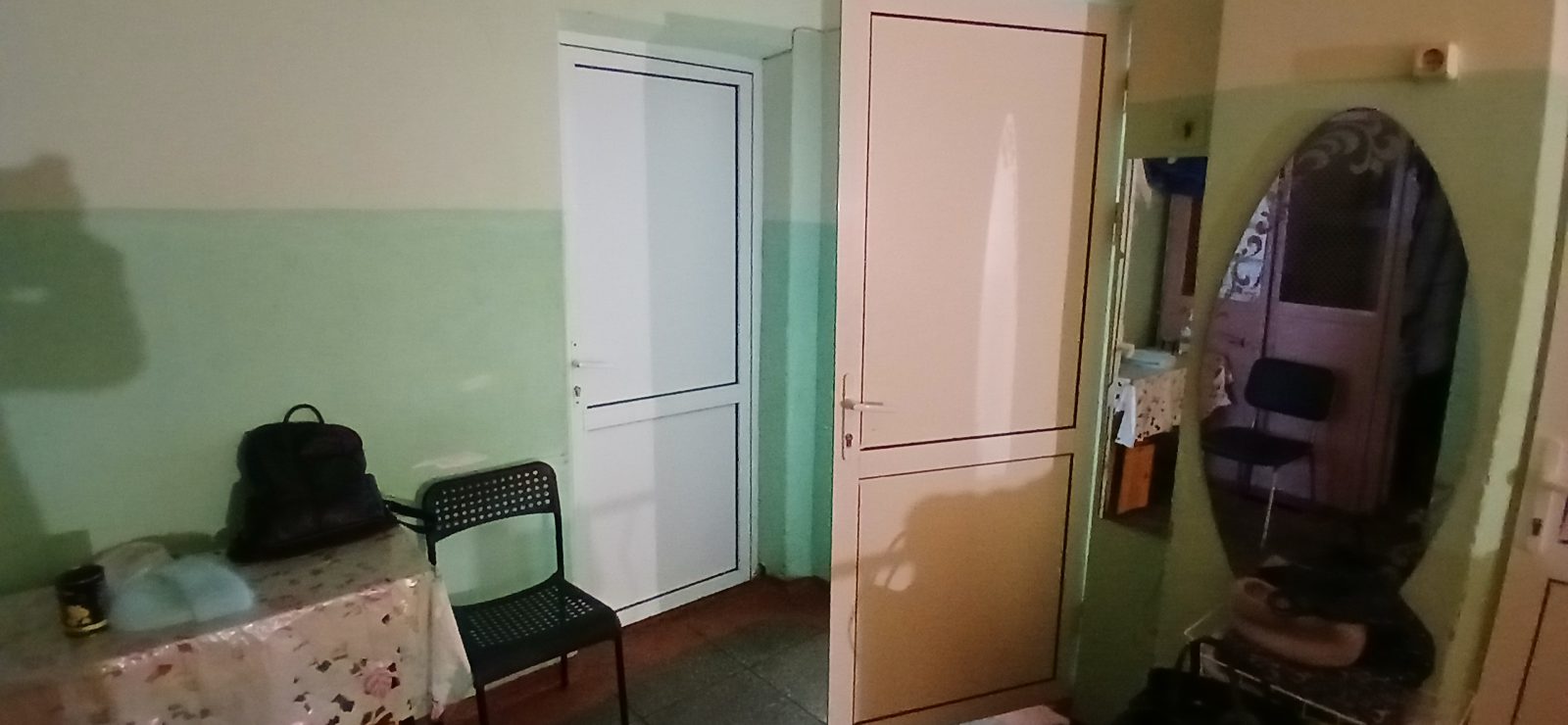 Право заключения договора аренды государственного недвижимого имущества Свердловской области, закрепленного на праве оперативного управления за государственным автономным профессиональным образовательным учреждением «Свердловский областной медицинский колледж» по адресу: Свердловская область, муниципальный округ  город Нижний Тагил, город Нижний Тагил, проспект Ленина, здание 27
