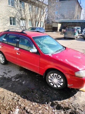 Автомобиль MAZDA FAMILIA, г/н М076МА124 (отсутствует), 1999 г.в., кузов № BJ5W122390, двигатель № 282143, цвет красный. Рабочее состояние, и комплектность автомобиля не проверялось. Находится в г. Зеленогорск, данное имущество обращено в доход государства (Документы отсутствуют). (227/26)