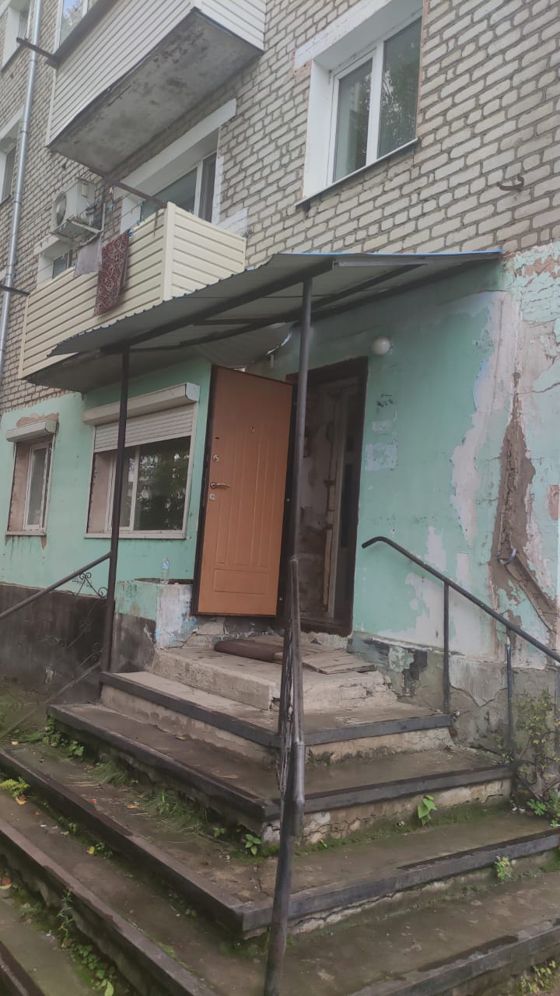 1/2 доли в нежилом помещении 41,2 м², рп Прогресс, Амурская обл.
