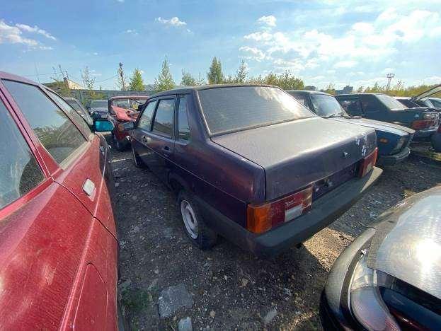 Автомобиль ВАЗ 21099 гос. номер С615УХ 52