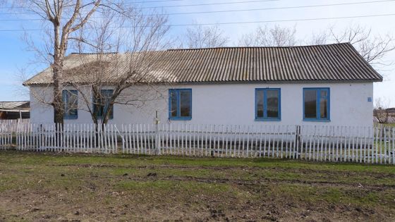 Нежилое здание 103,7 м² с участком, аул Кирей, Омская обл.