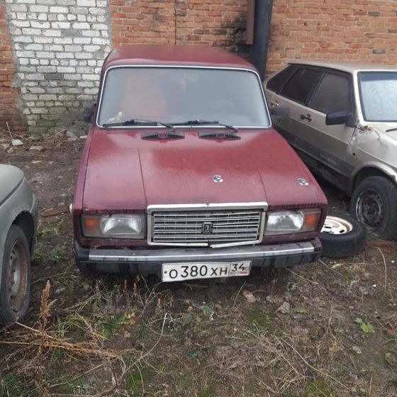 LADA 21070