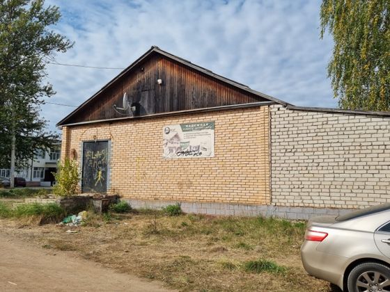 Земельный участок 5,7 сот., коммерческое, с. Угра, Смоленская обл.
