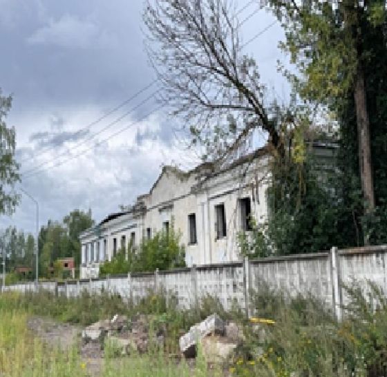 Нежилое здание 3 233 м² с участком, Нерехта