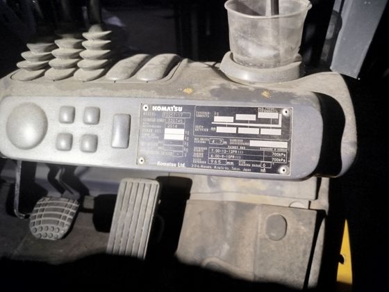 Самоходная машина Komatsu FD25T-17, 2014