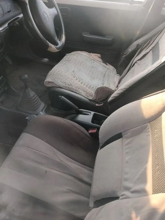 Toyota Corolla, 1998