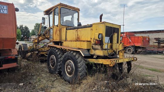 Грейдер ДЗ-180А