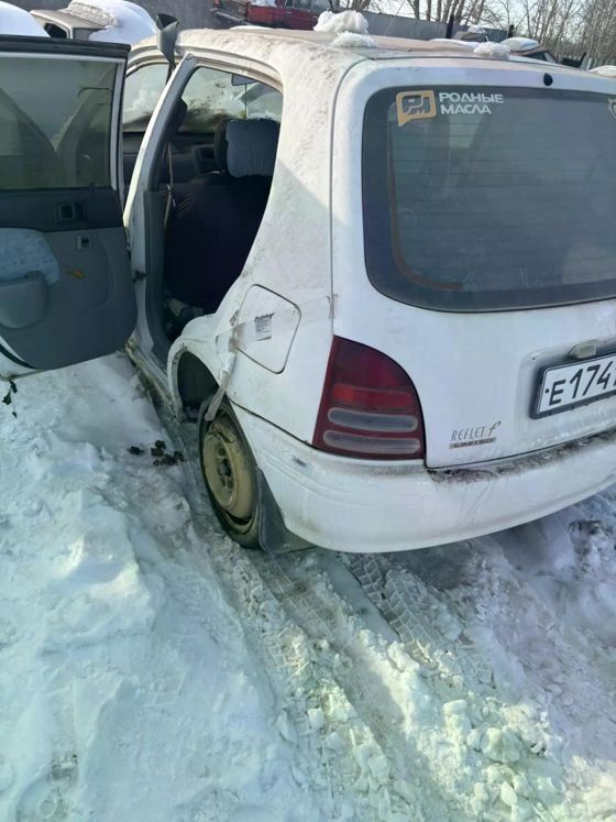 Toyota Starlet, 1998