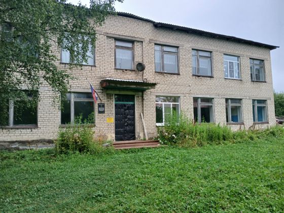 Нежилое здание 665,4 м² с участком, д. Жвалово, Костромская обл.
