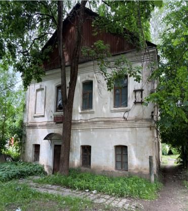 Нежилое здание 271,6 м² с участком, Псковская обл.