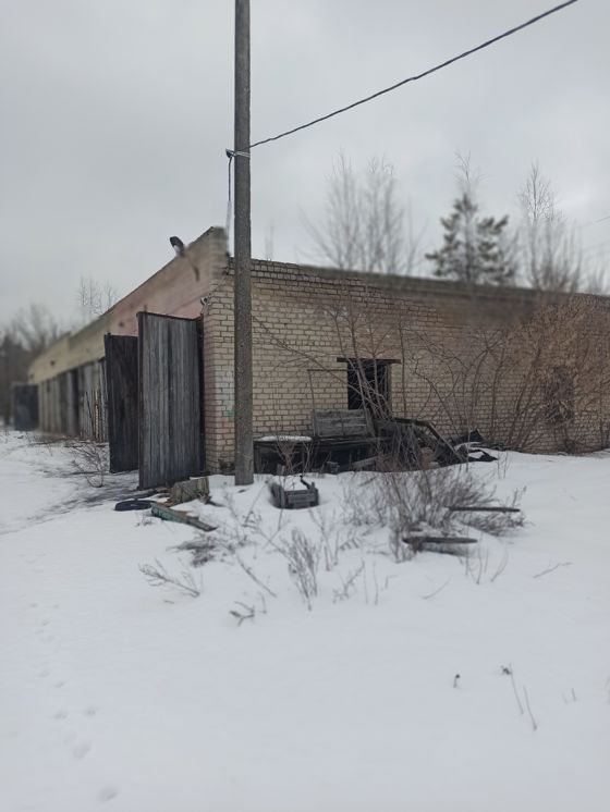 Нежилое здание 491,5 м² с участком, п. Климовское, Брянская обл.