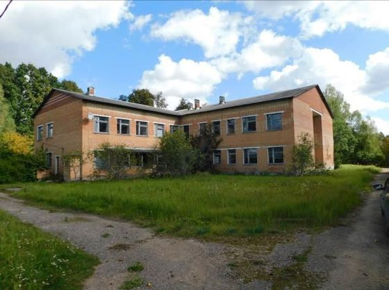 Нежилое здание 10 573 м² с участком, с. Троицкое, Калужская обл.