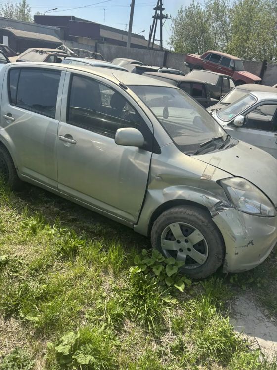 Toyota Passo, 2005