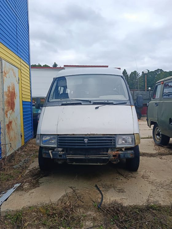 ГАЗ 322132, 2002