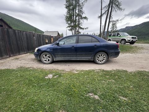 Toyota Avensis, 2003