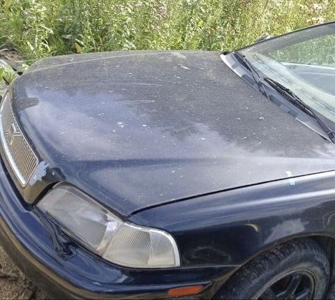 Volvo С40