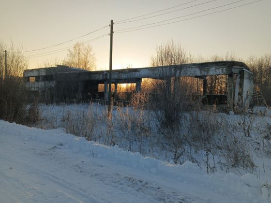 Нежилое здание 417,6 м², п. Октябрьский, Омская обл.