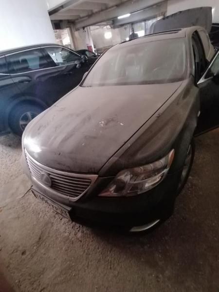Lexus LS600H, 2008