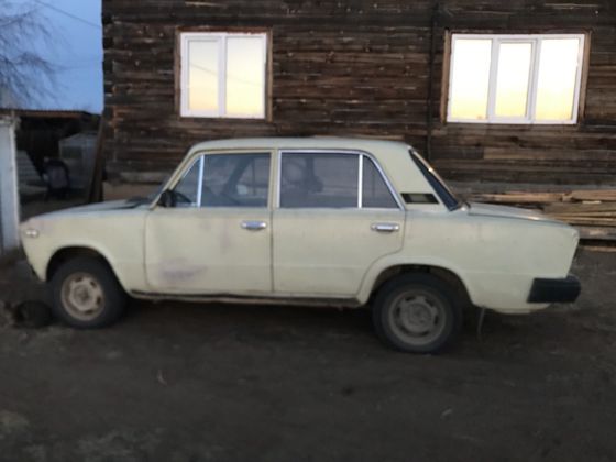 Легковой автомобиль