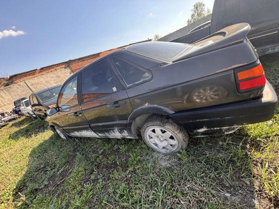 Volkswagen Passat, 1989