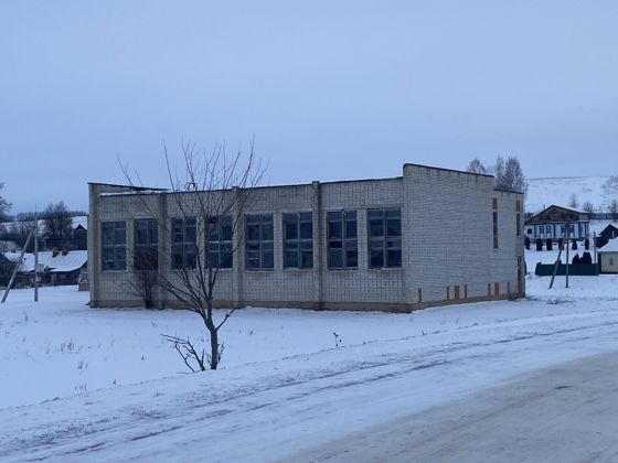 Нежилое здание 525,2 м² с участком, Чувашия