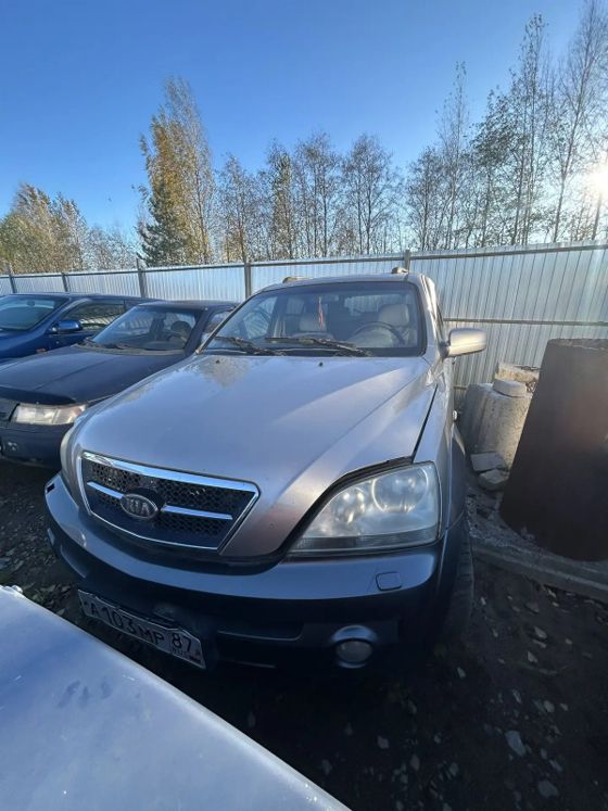 KIA Sorento, 2005