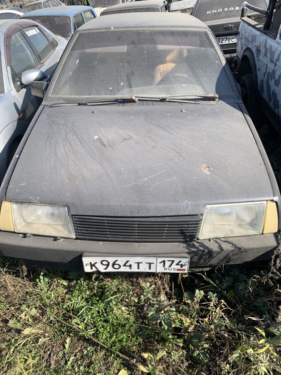 LADA 21083